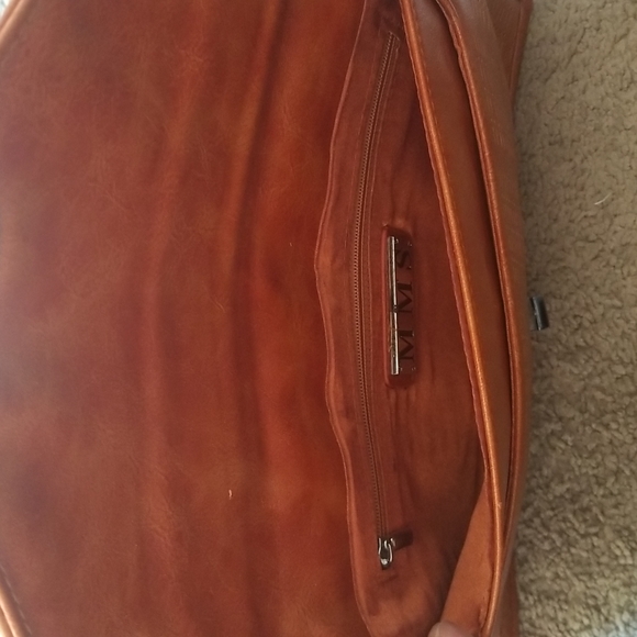 MMS Cognac envelope clutch silver latch used 13×7 - Picture 5 of 5